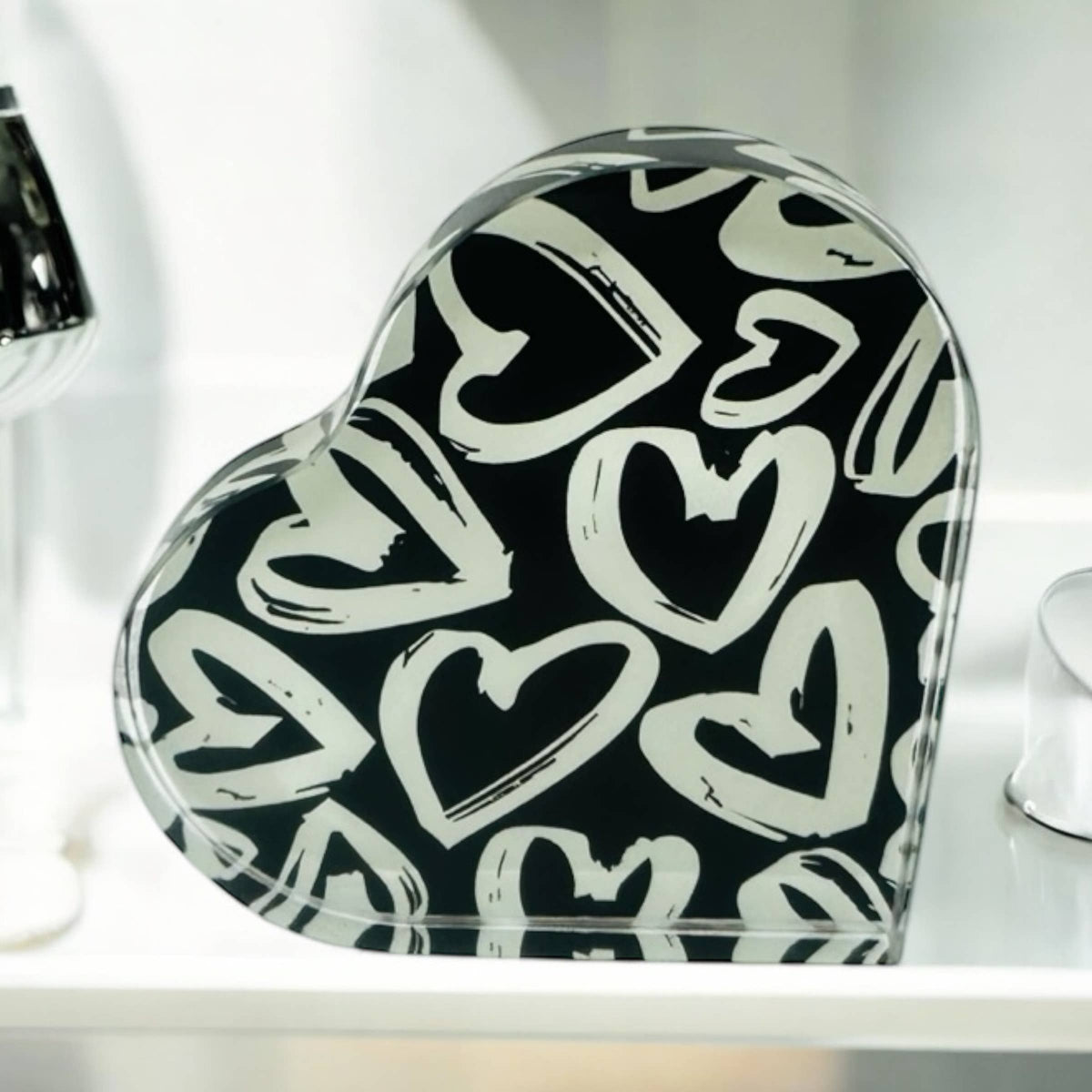 Graffiti Hearts Crystal Heart Decor