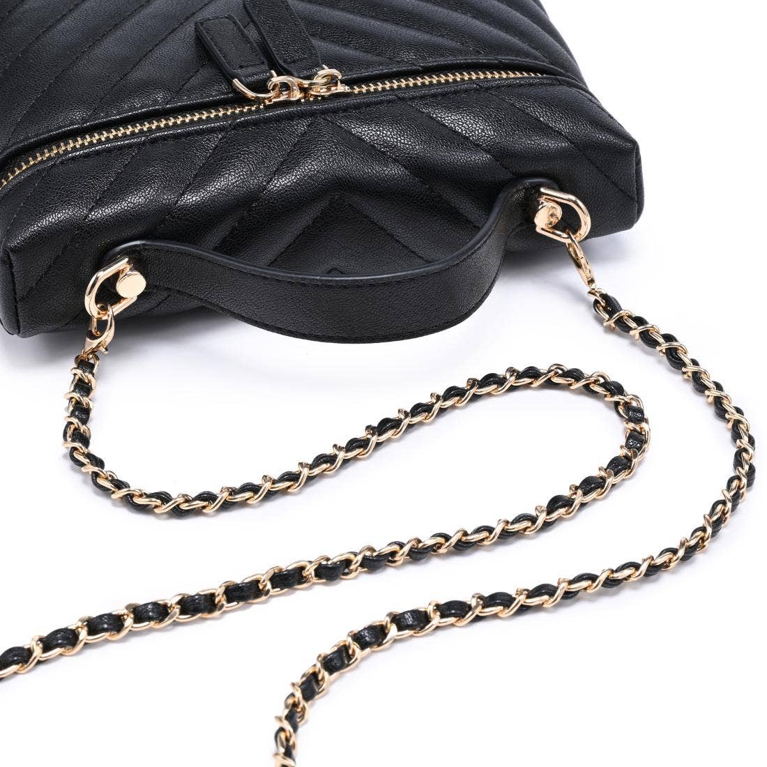 Chevron-quilted Vanity bag with chain - black