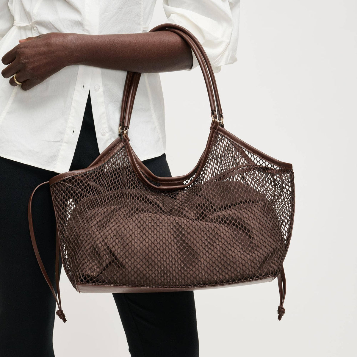 Mesh Tote - chocolate