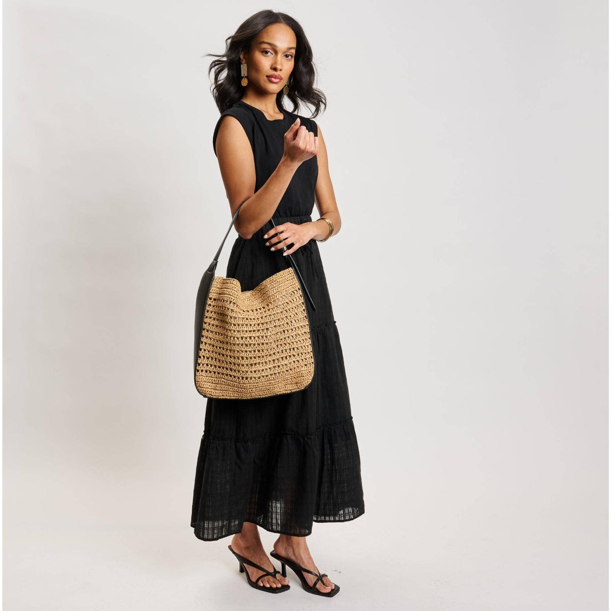 Straw woven Hobo tote bag - black trim