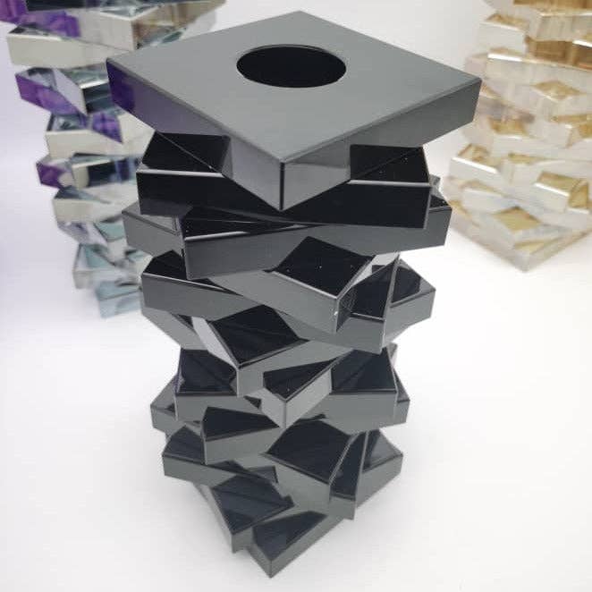 Crystal Twist Vase - Black: Small