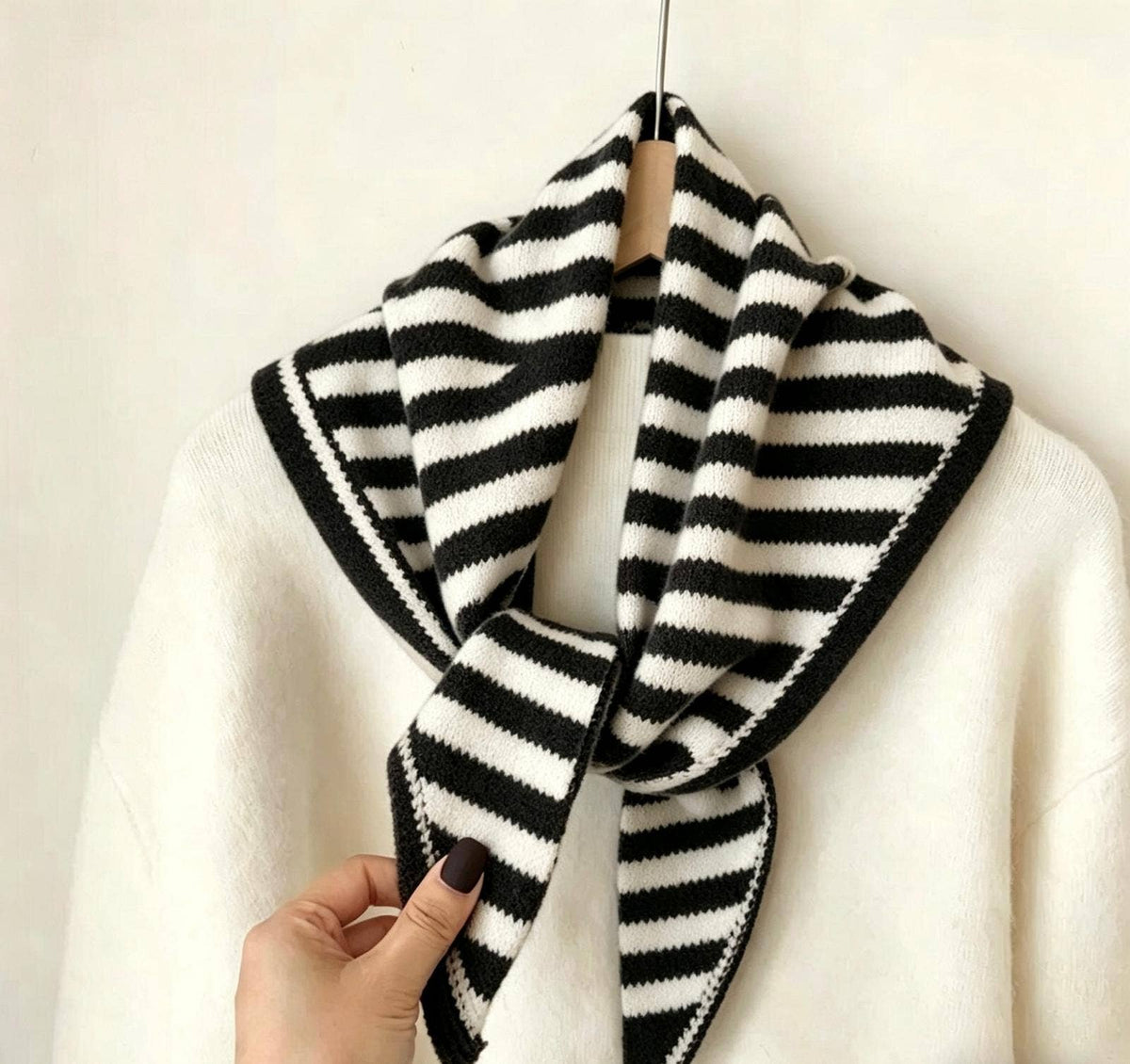 Striped knit triangle scarf: Black