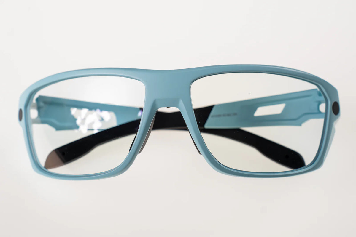 Lunettes de pickleball Knockout Optics : Bleu Poudré