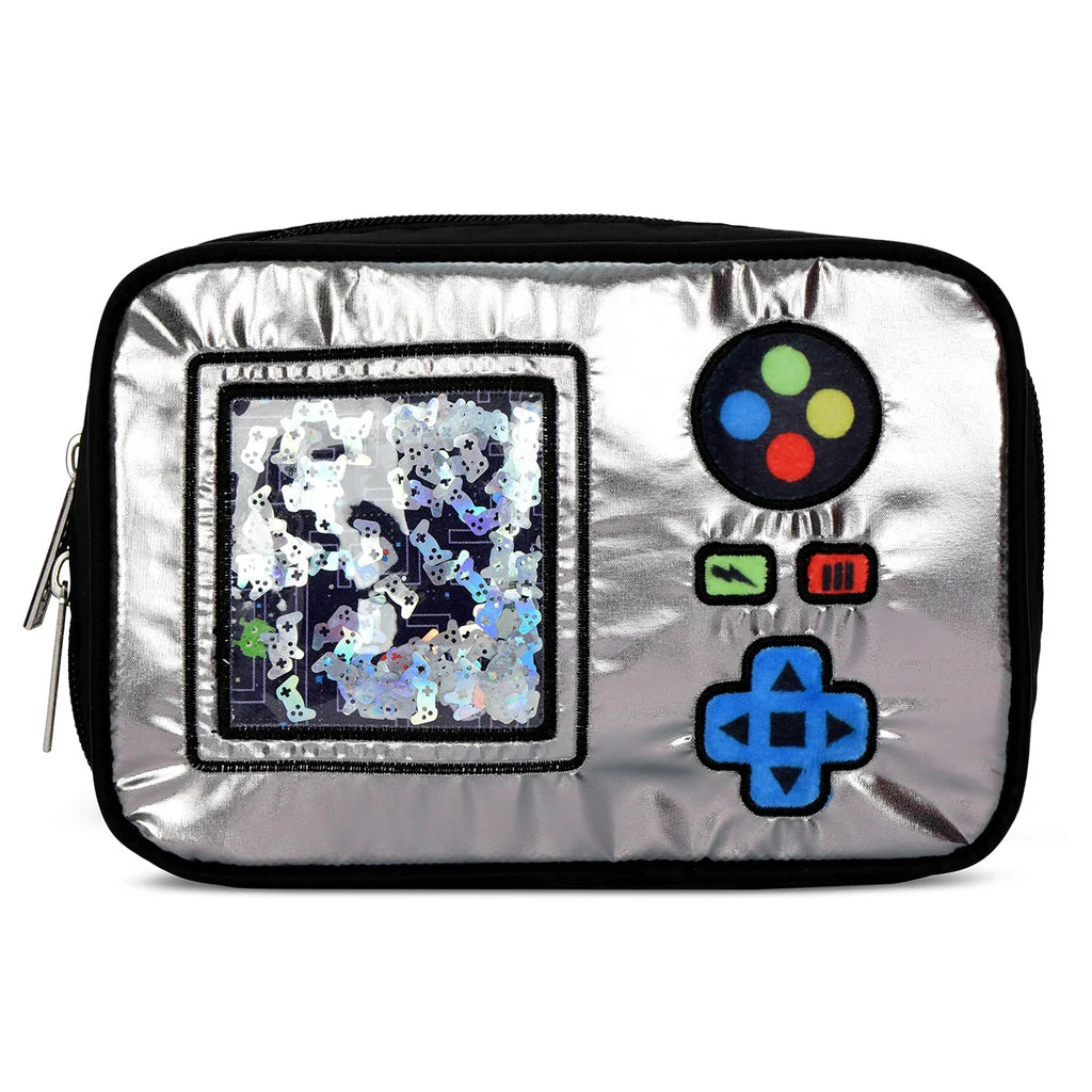 Game on pouch