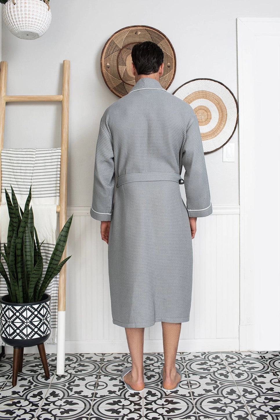 Ensemble peignoir et pantoufles à passepoil gaufré personnalisé pour homme - gris