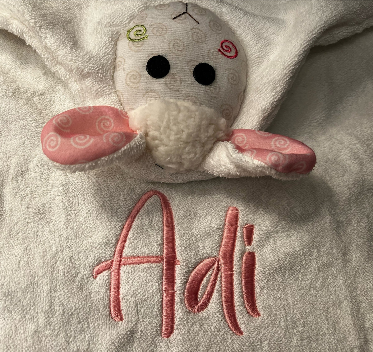 Serviette de Bain Bébé Personnalisée - Capuche Snow Terry - Lola Agneau