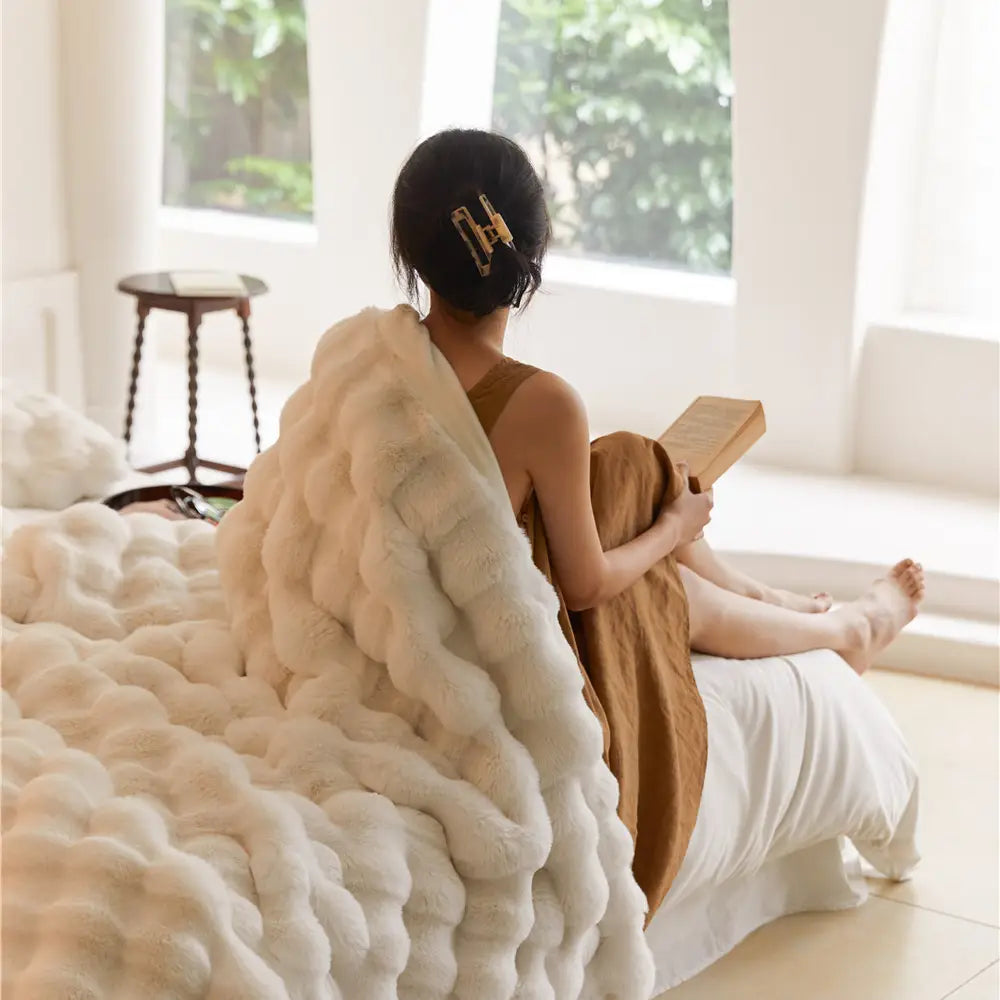 Couverture luxueuse en fausse fourrure