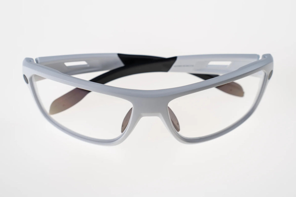 Lunettes de pickleball Knockout Optics : blanches