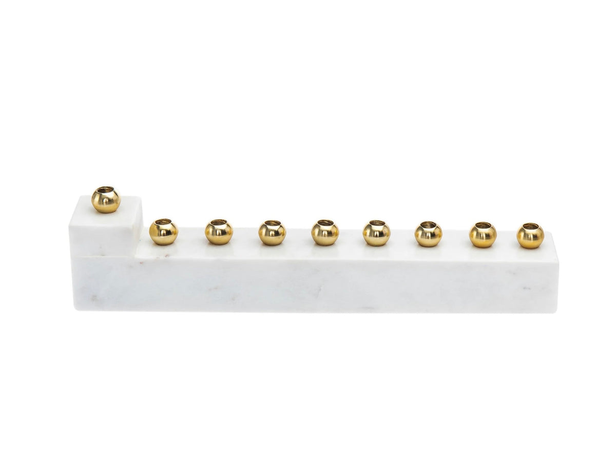 Menorah en marbre en forme de L