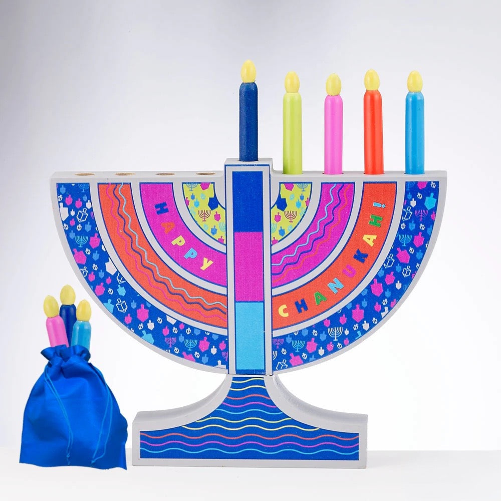 Menorah en bois avec bougies en bois amovibles