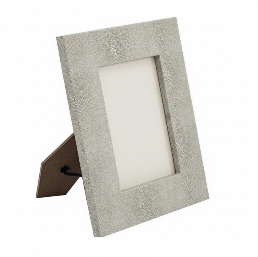 Cadre photo en similicuir taupe - 20x25 cm