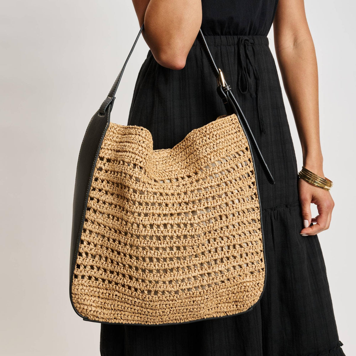 Straw woven Hobo tote bag - black trim