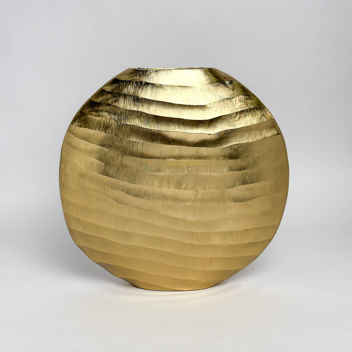 Grand vase doré
