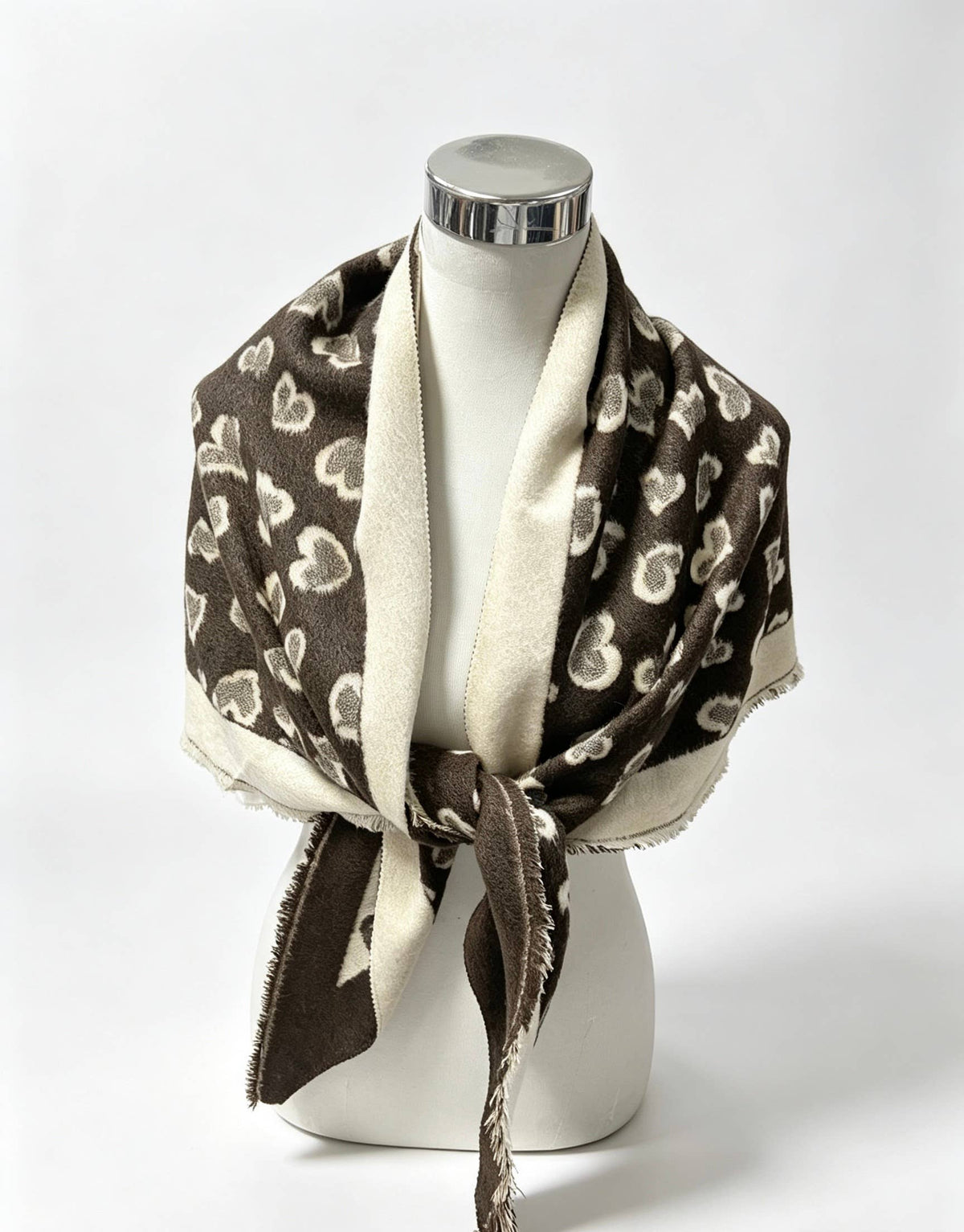 Soft Leopard Heart Triangle - light coffee