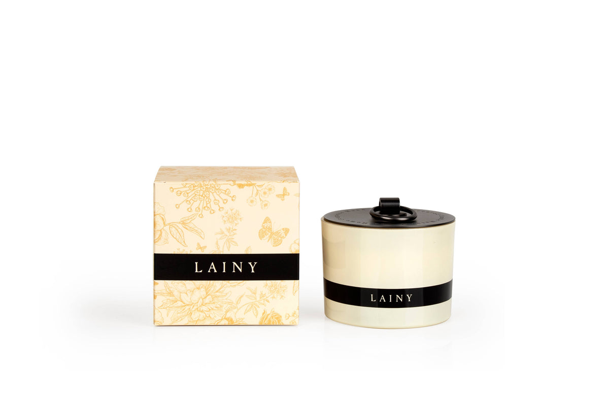Bougie à 3 mèches parfumée à la vanille et à l'ambre avec couvercle