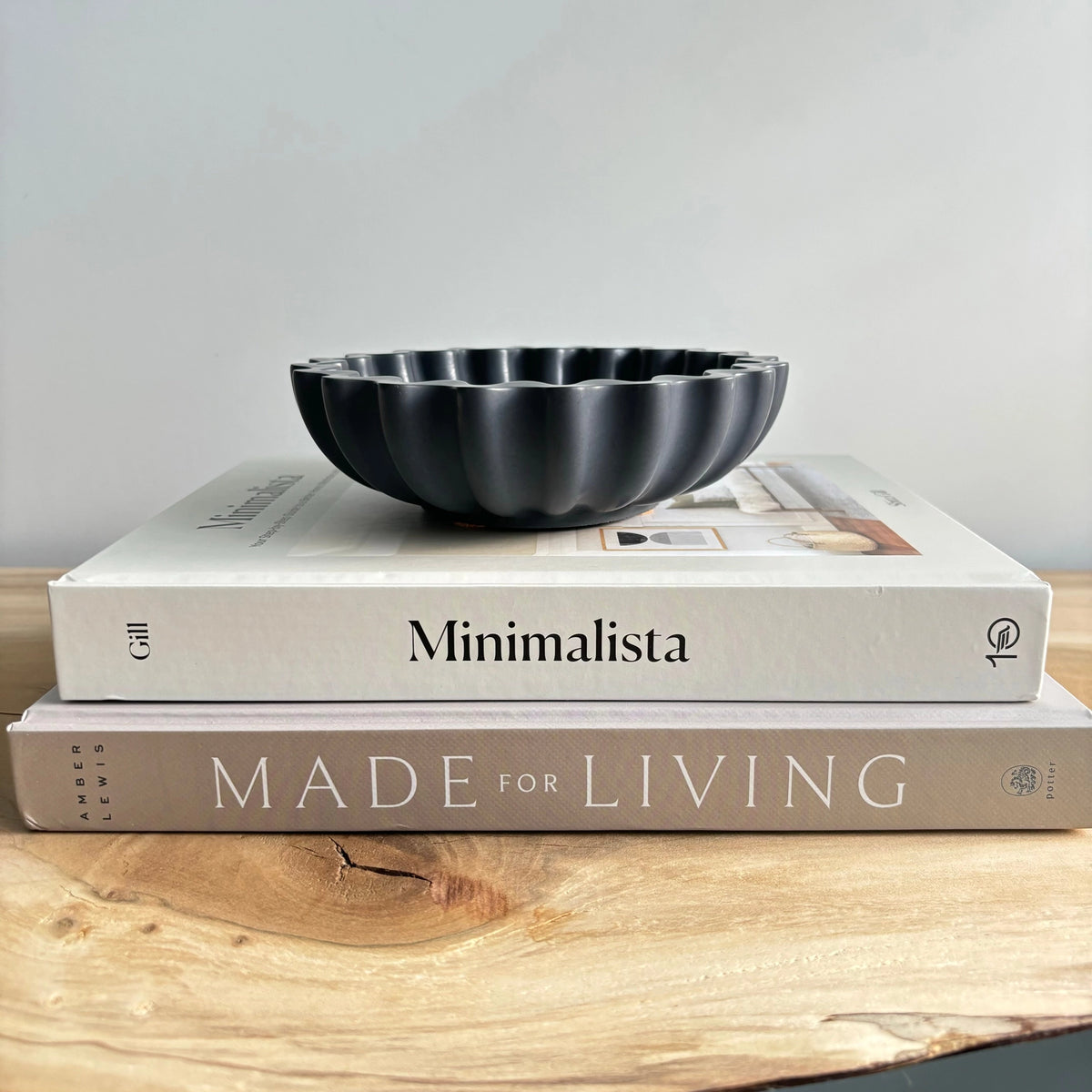 Charcoal concrete ruffle bowl