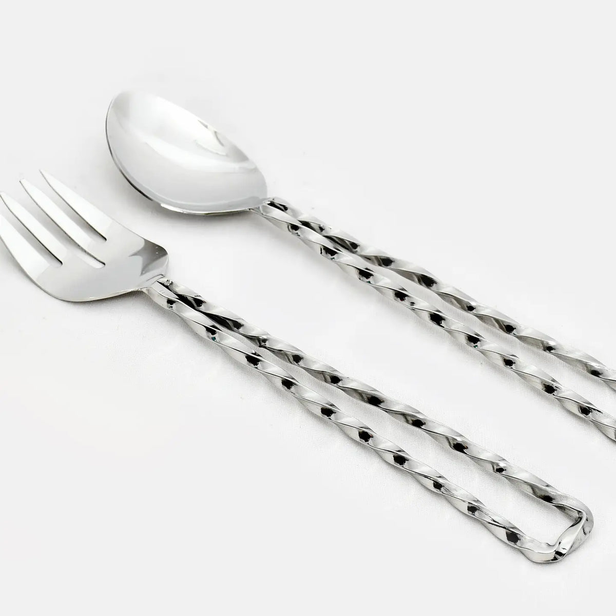 Serveurs à poignée ouverte torsadée