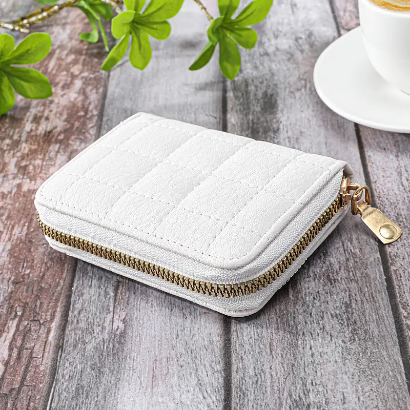 Coin Purse / Zip Wallet - cream