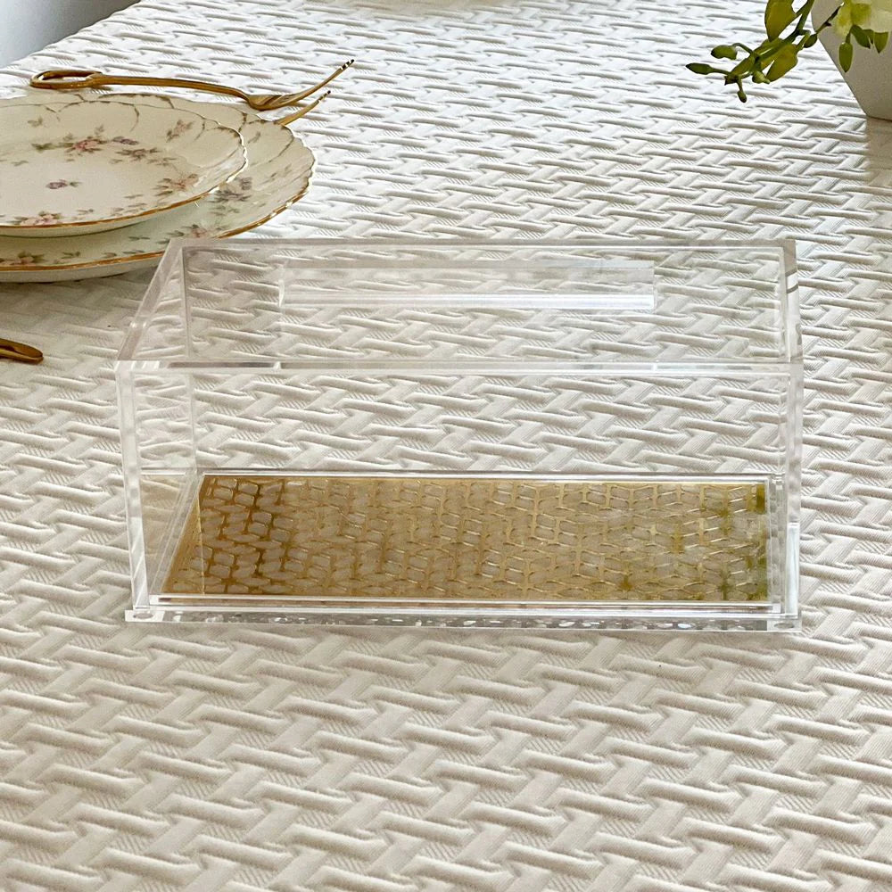 Lucite / Laser Cut Cake Tray with Lid