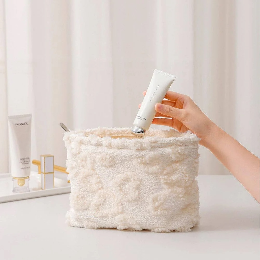 White  Love Make Up Bag: Large