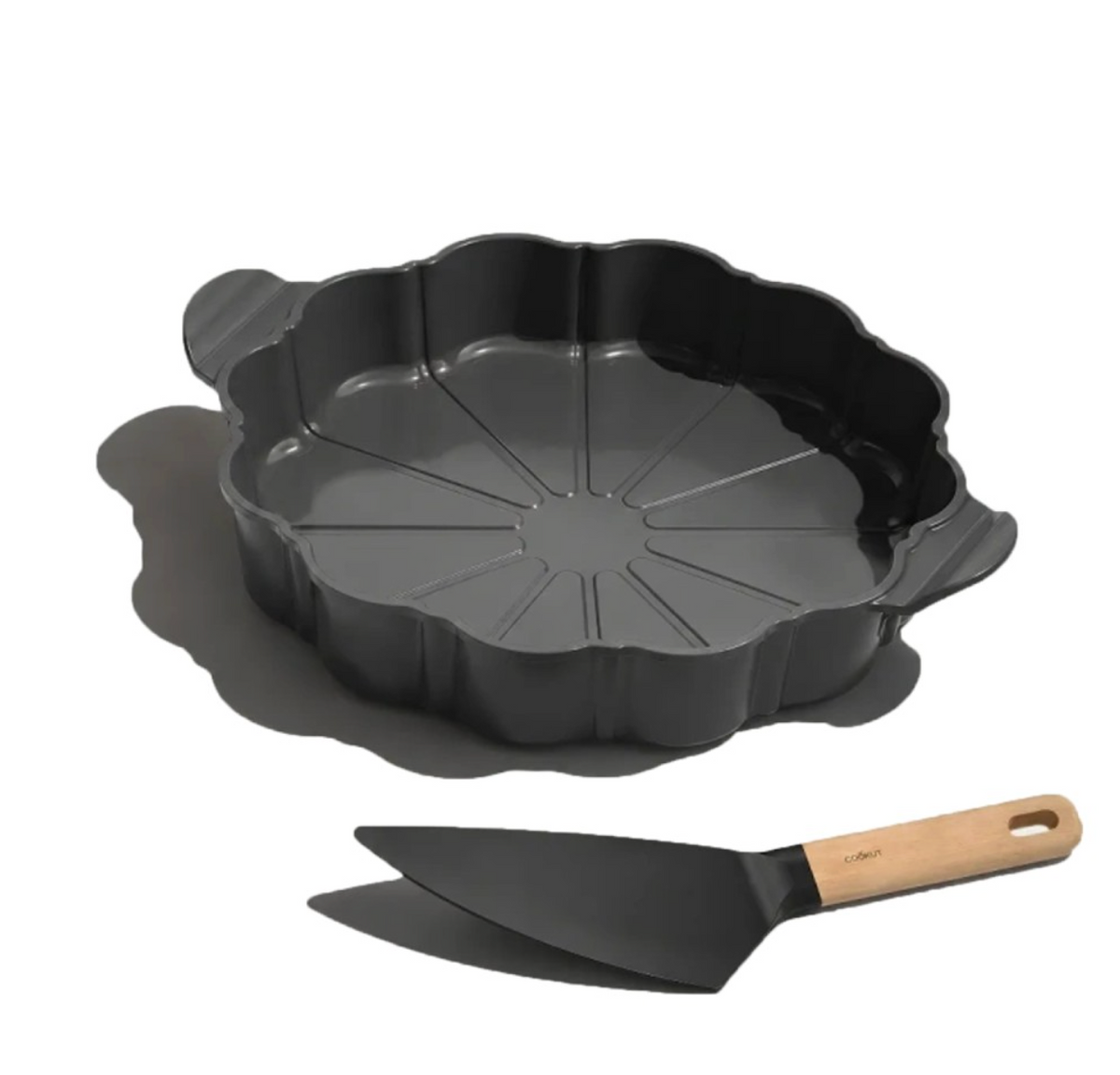 The “Formidable” Tart Dish & Slicer - GRAPHITE