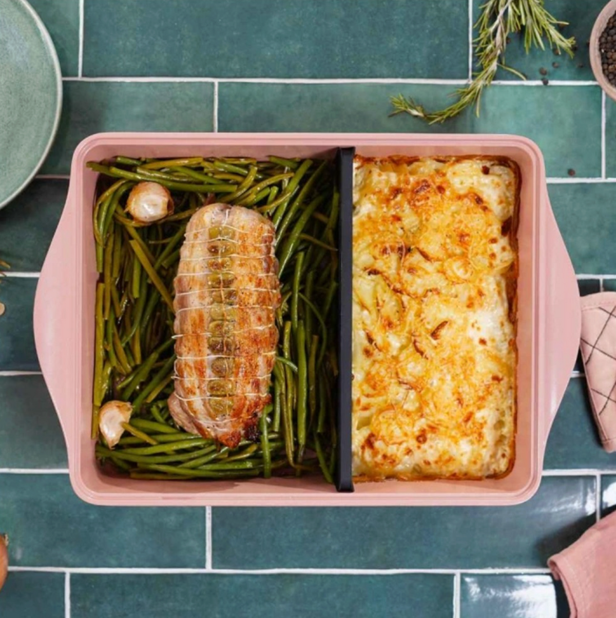 The “Formidable” Oven DISH 40cm - Polar White