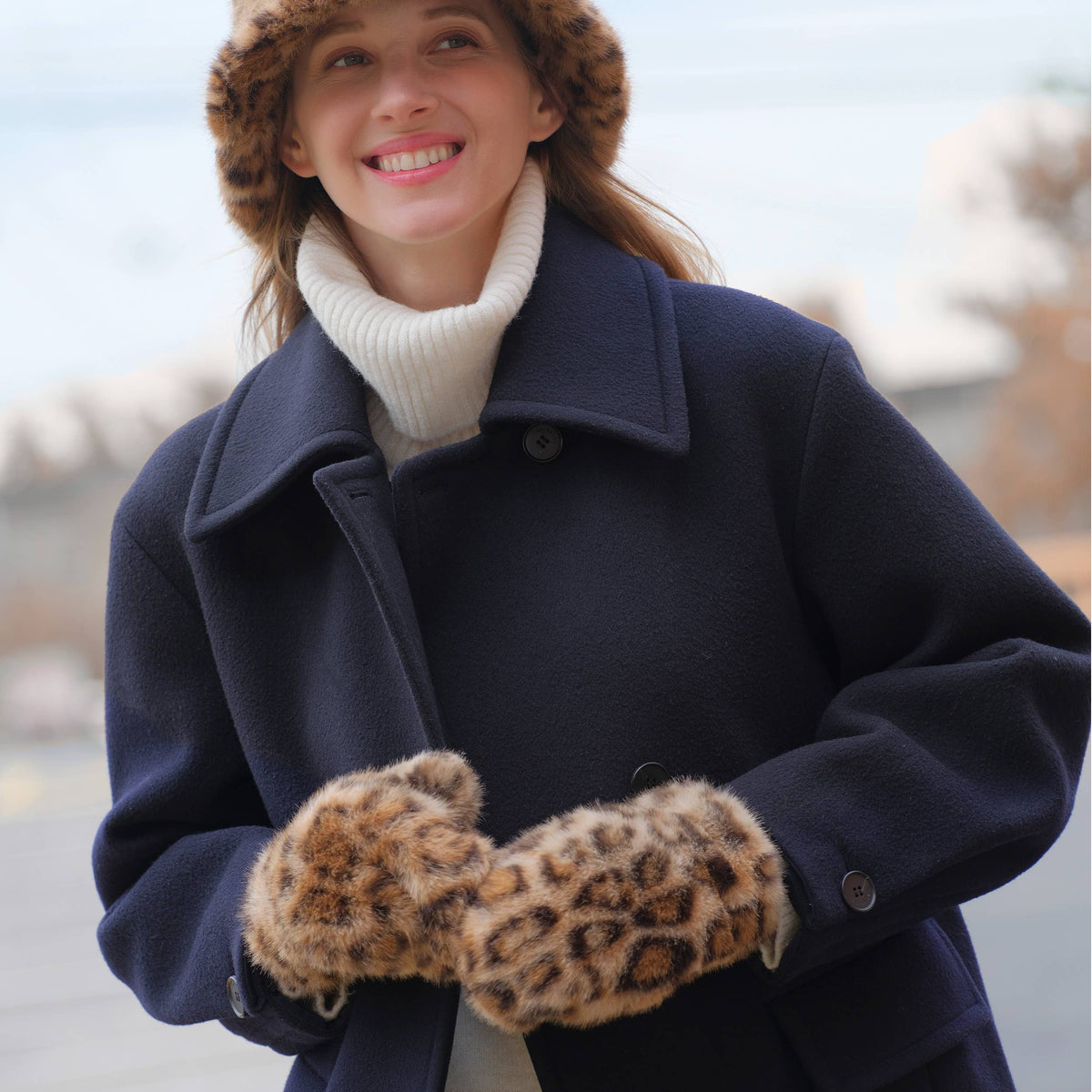 Leopard Fur Convertible Mitten Gloves - light brown